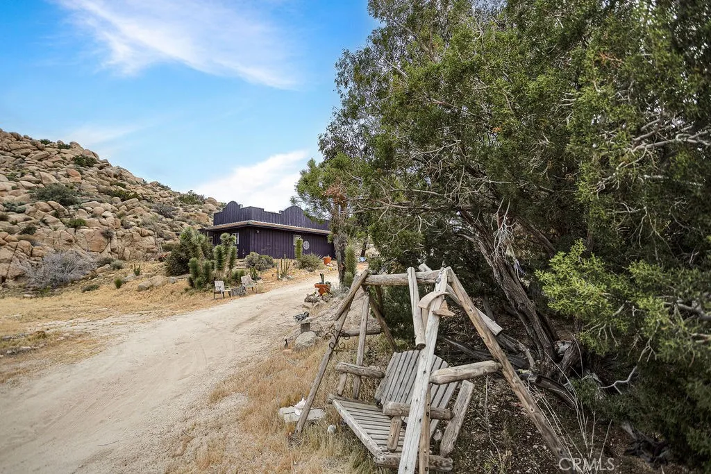 main property photo 30
