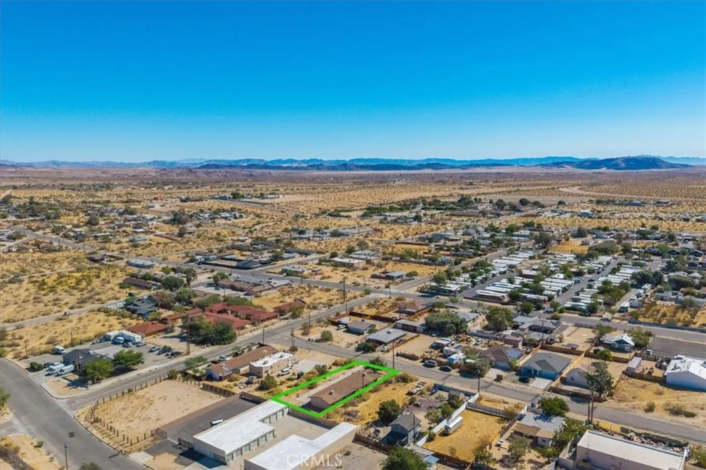 main property photo 10