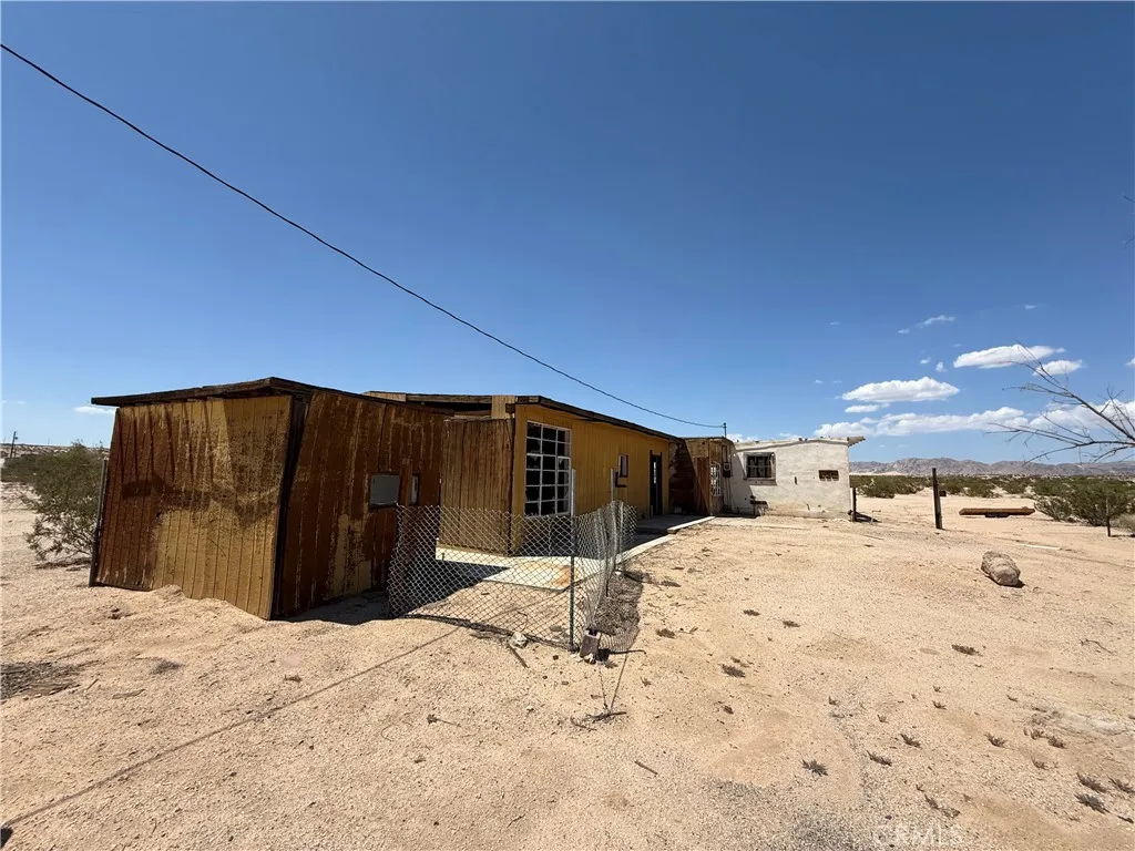 main property photo 5