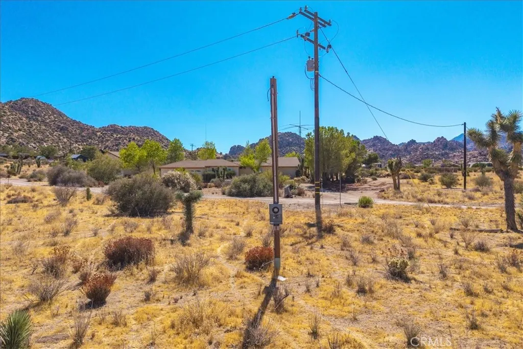 main property photo 12