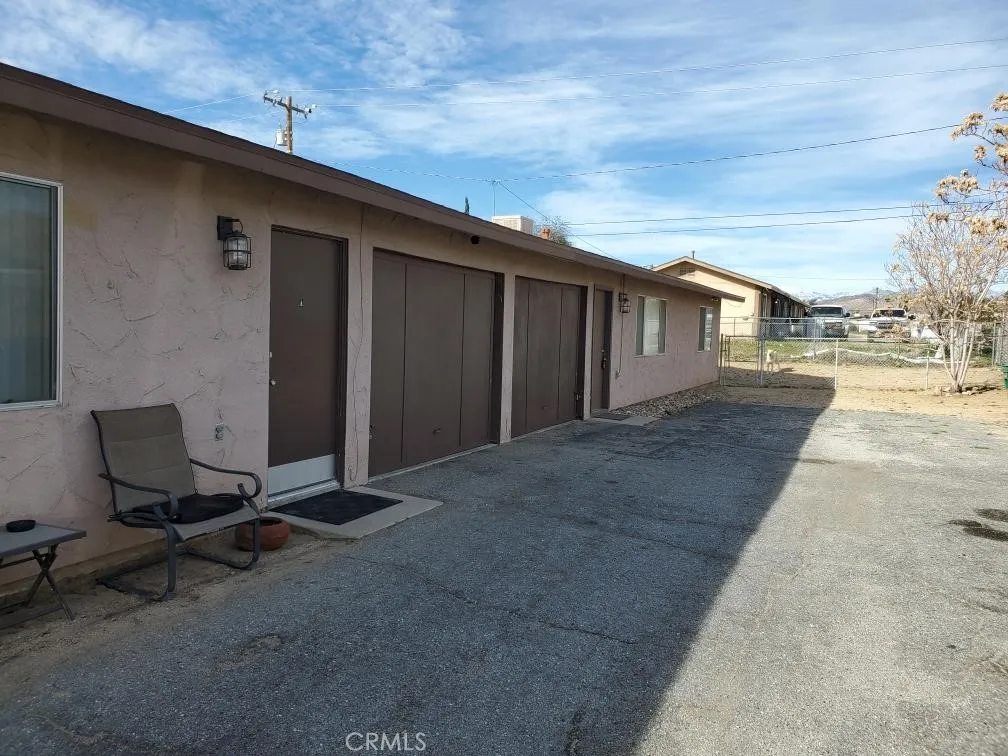 main property photo 23