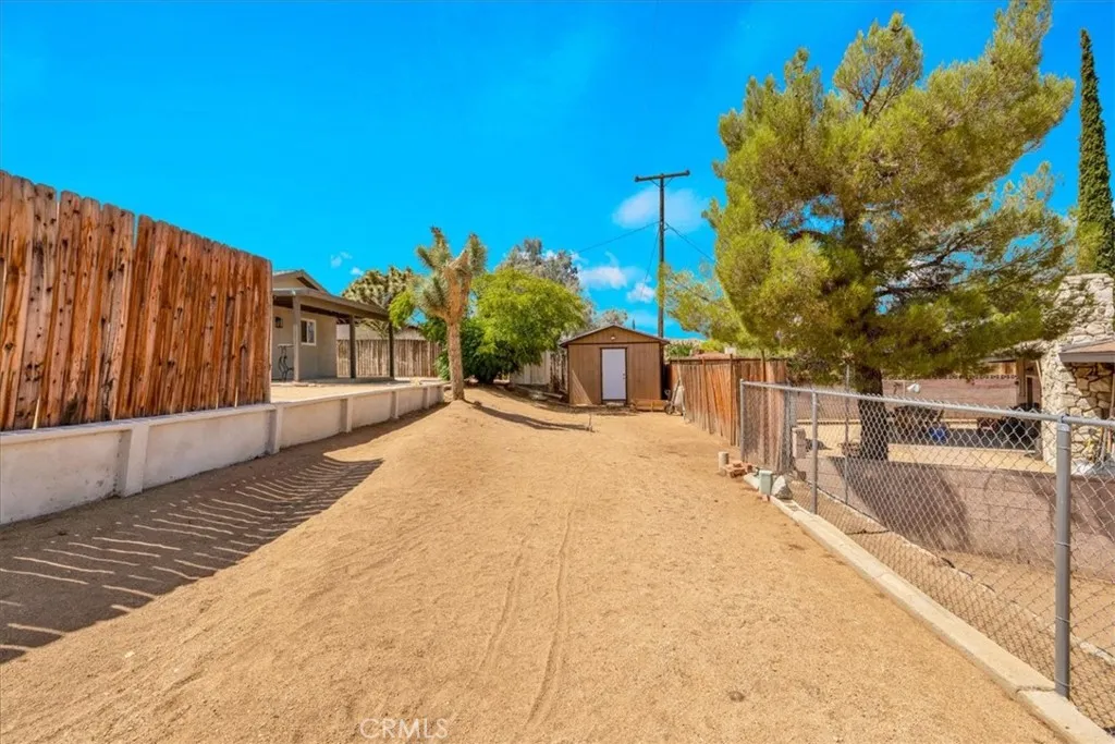 main property photo 24