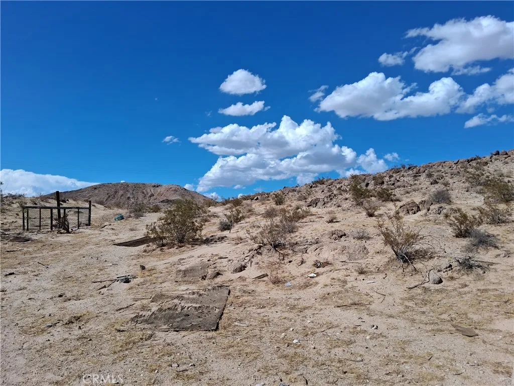 main property photo 12
