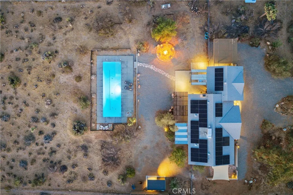 main property photo 40