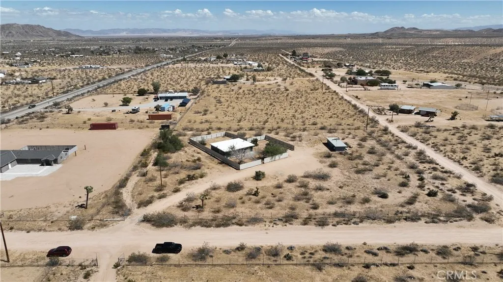 main property photo 45