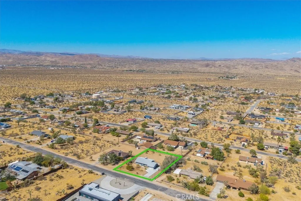 main property photo 44
