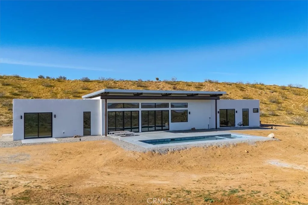 main property photo 45