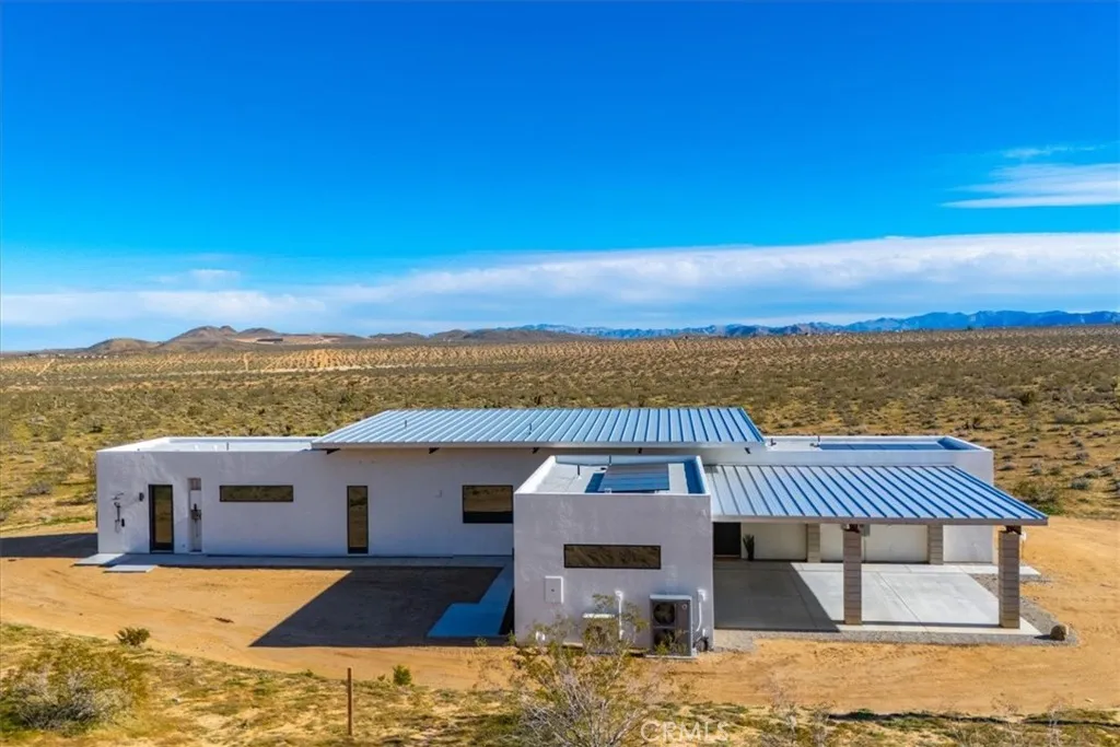 main property photo 54