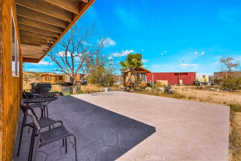 main property photo 16