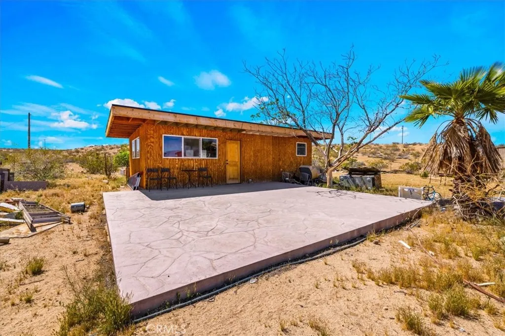 main property photo 18