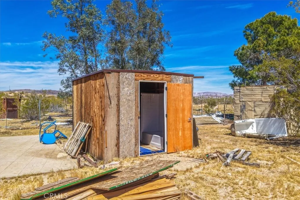 main property photo 22