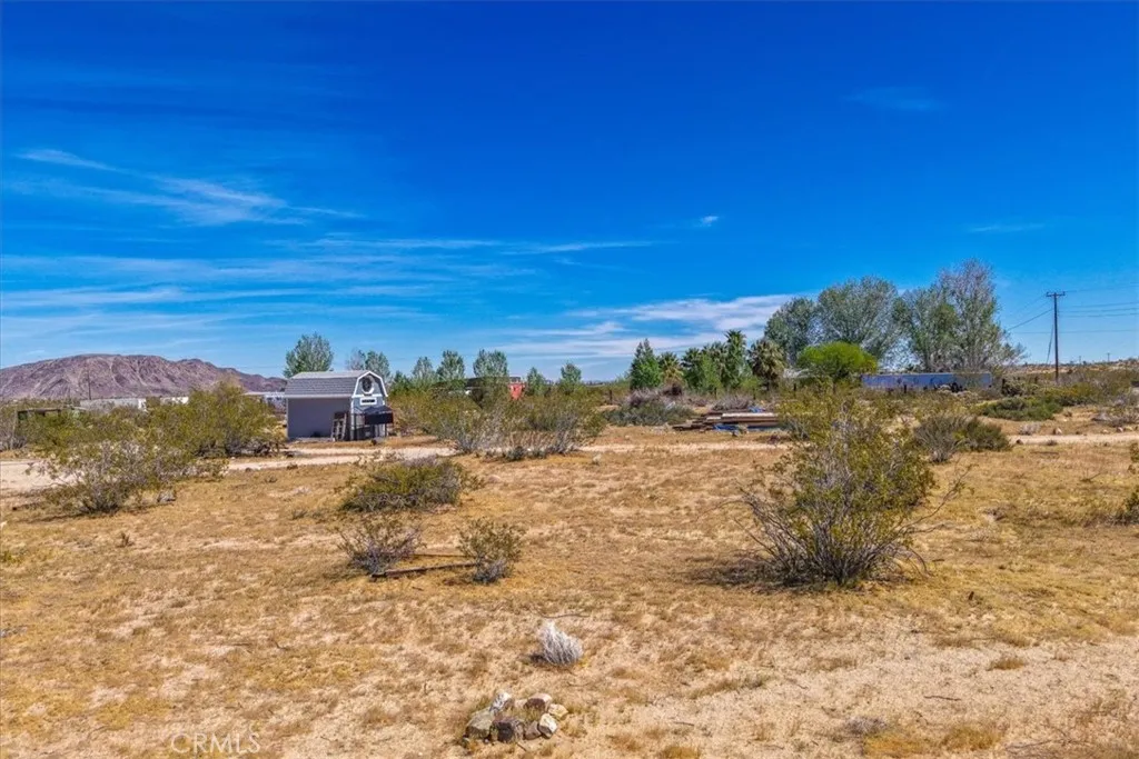 main property photo 27