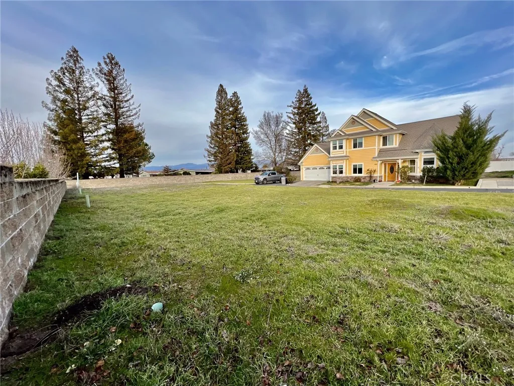main property photo 16