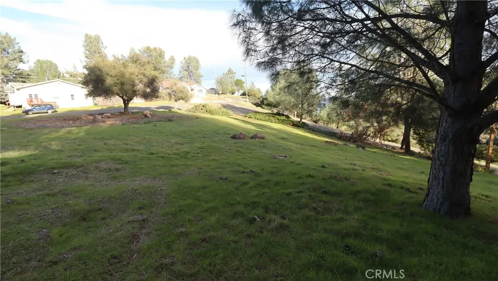main property photo 9