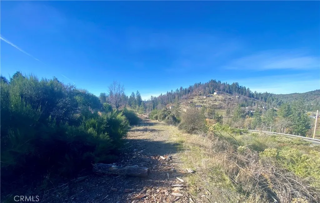 main property photo 6