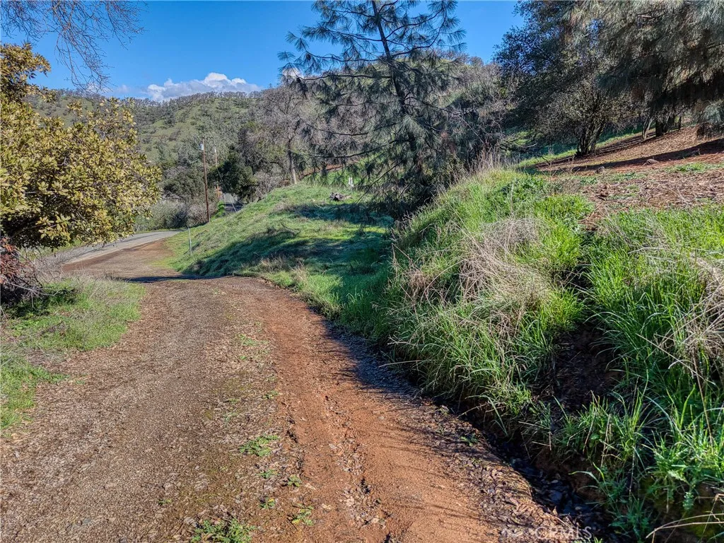 main property photo 23