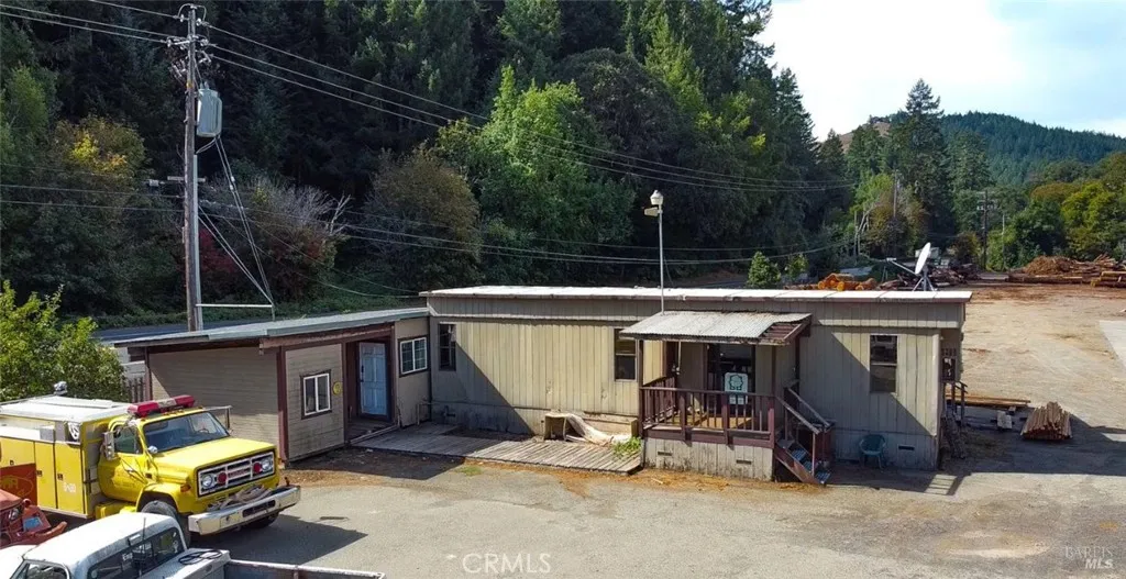 main property photo 5