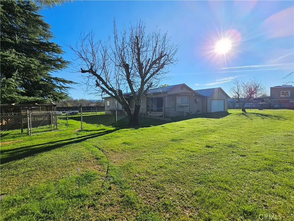 main property photo 33