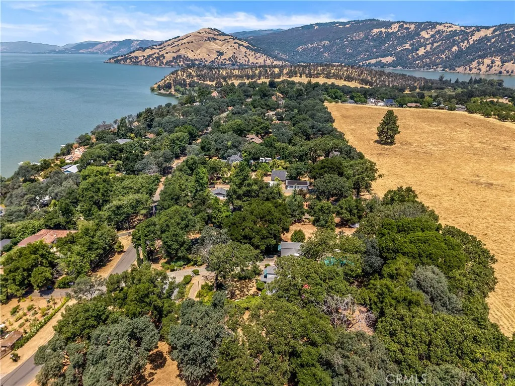 main property photo 66