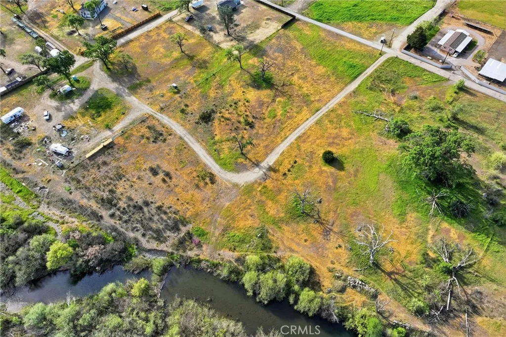 main property photo 14