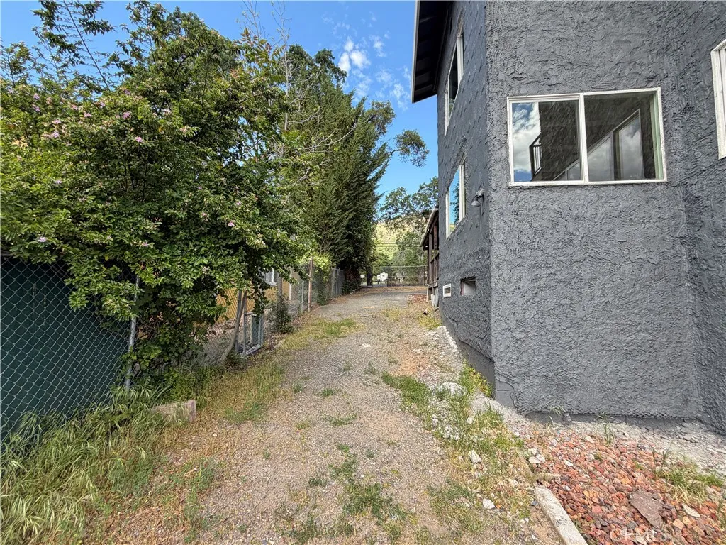 main property photo 53