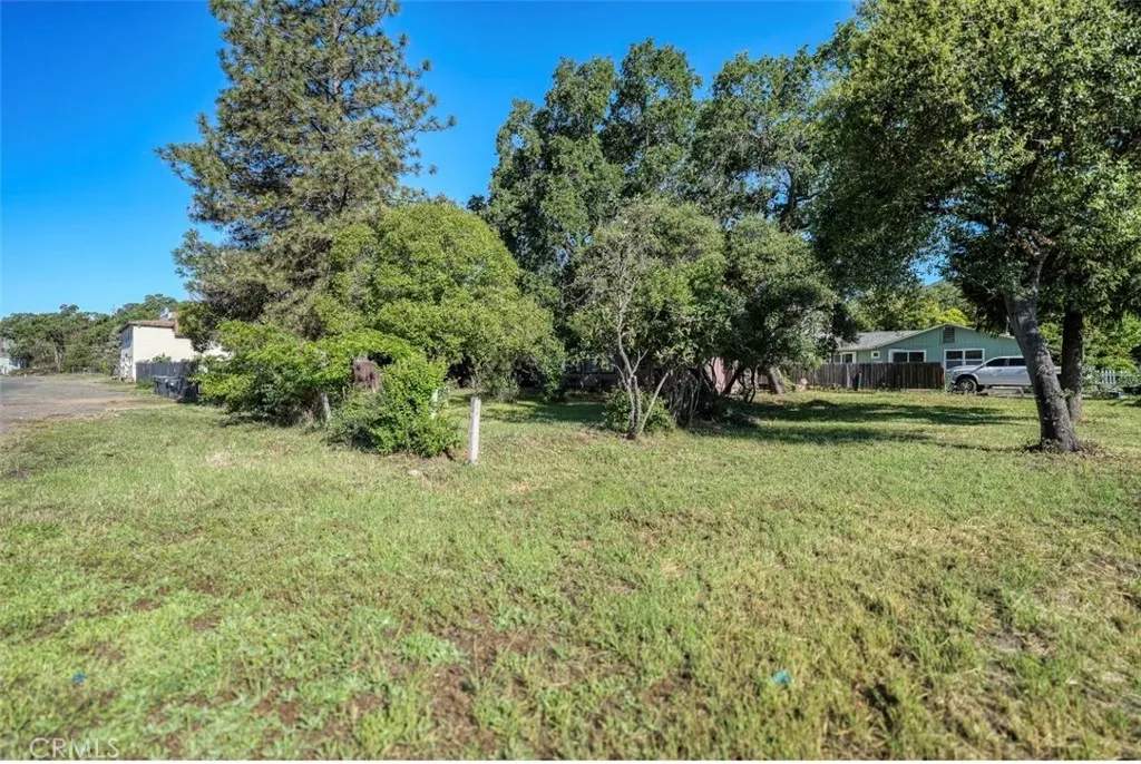 main property photo 24