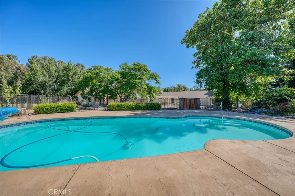 main property photo 62