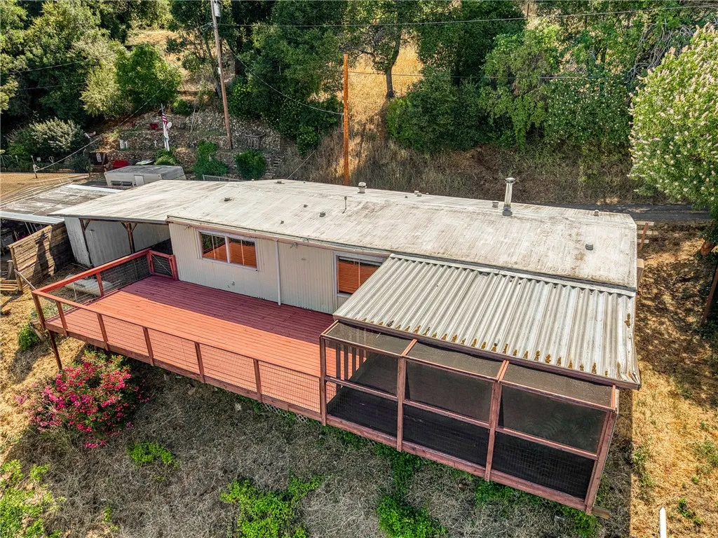main property photo 50