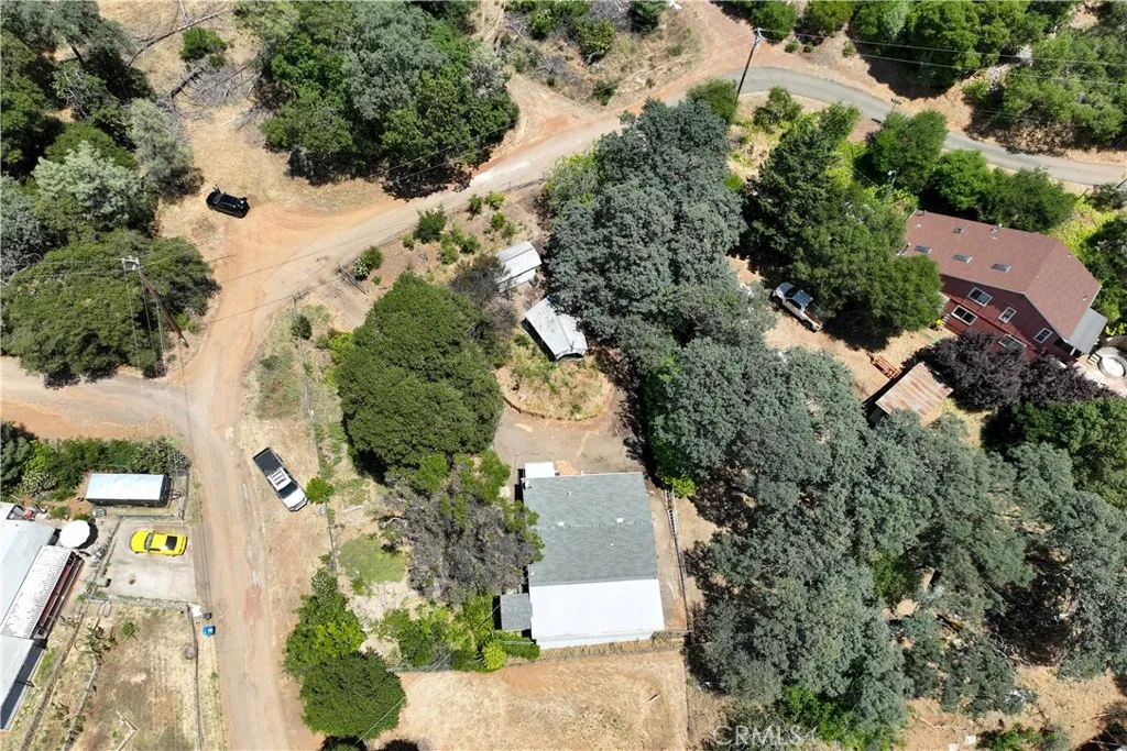 main property photo 45