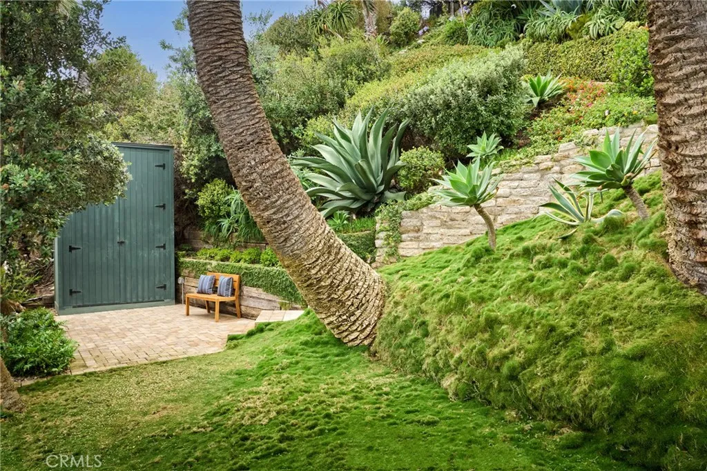 main property photo 65
