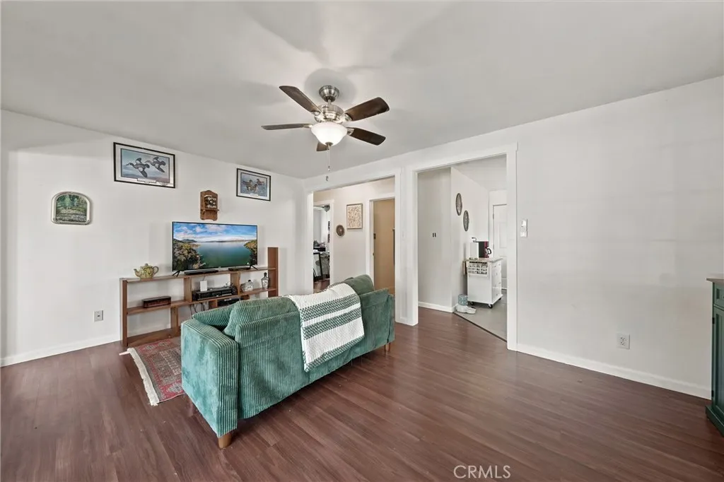 main property photo 12