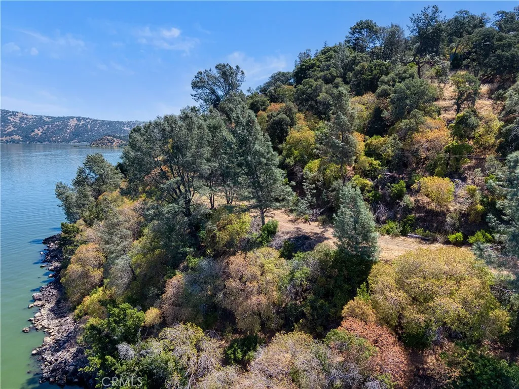 main property photo 18