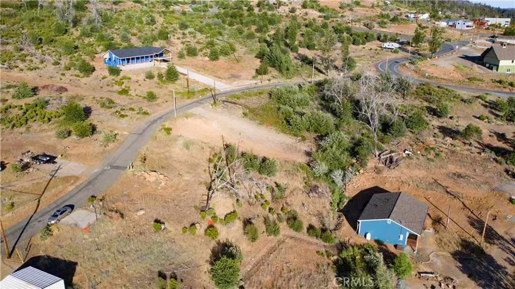 main property photo 12