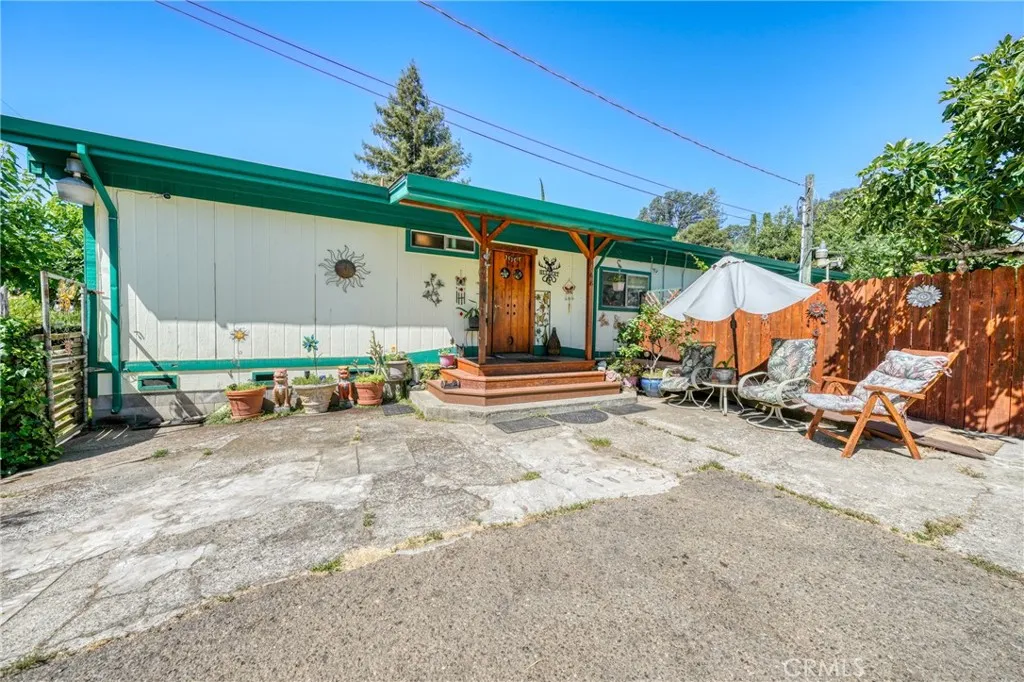 main property photo 3