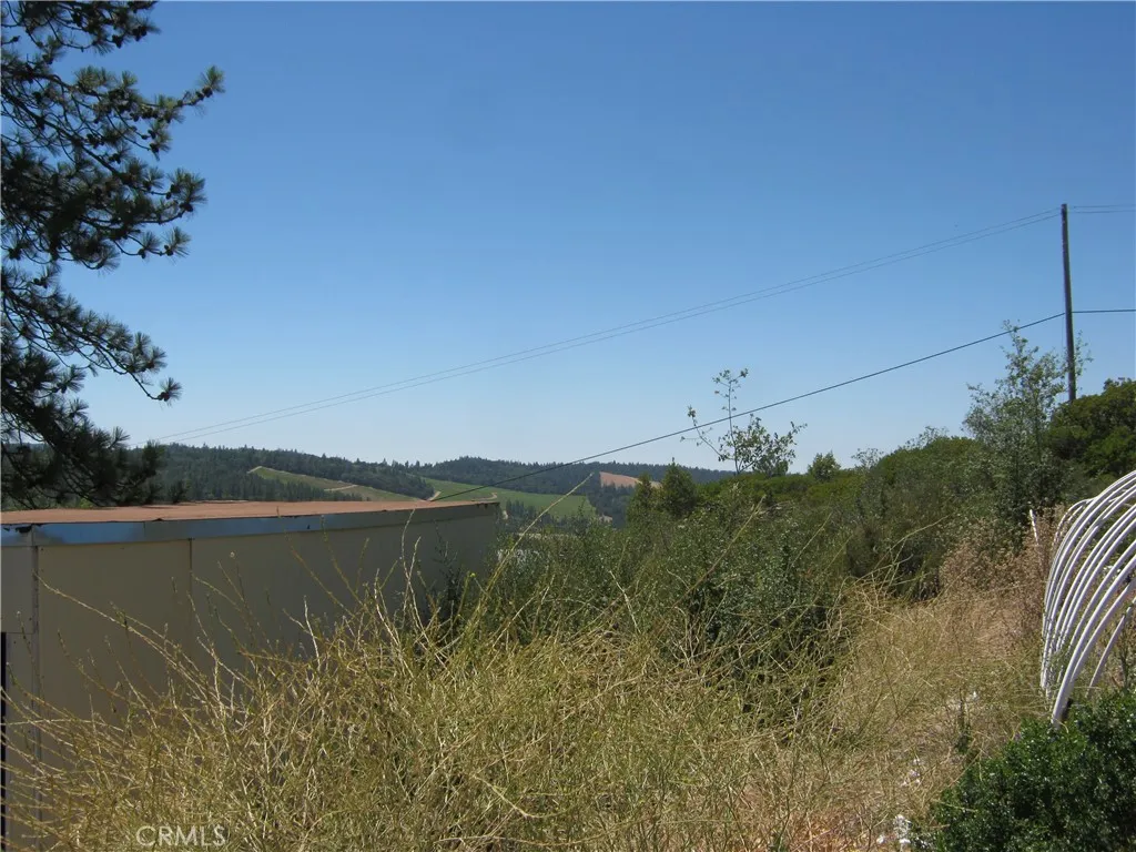 main property photo 9