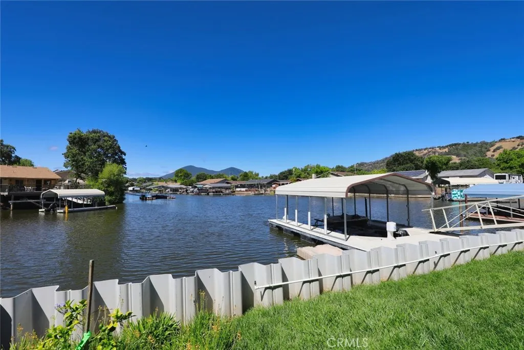 main property photo 9