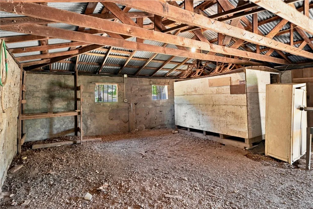main property photo 48