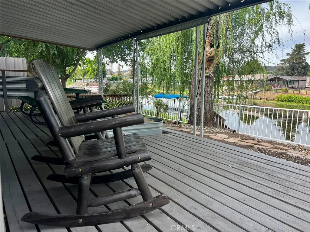 main property photo 22