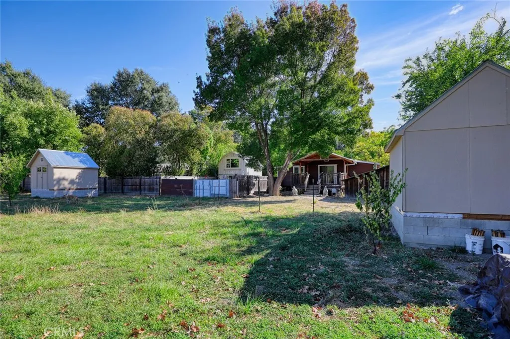 main property photo 26