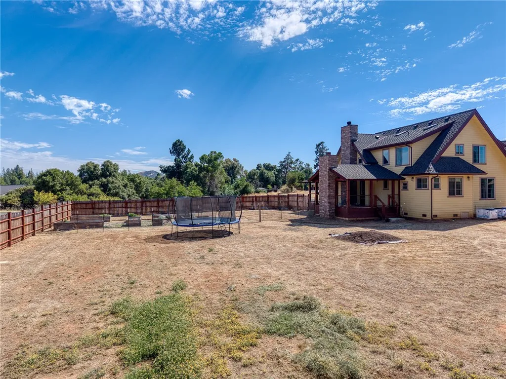 main property photo 57