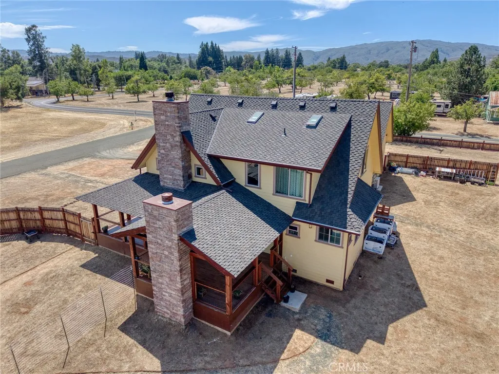 main property photo 59