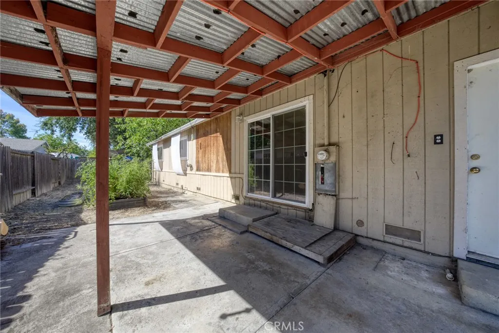 main property photo 43