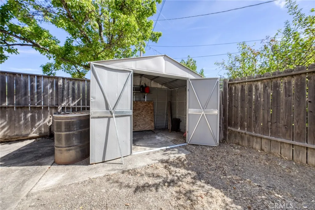 main property photo 45