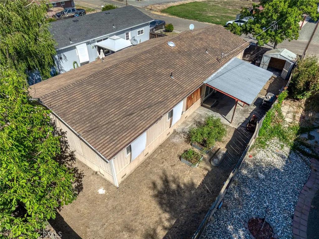 main property photo 48