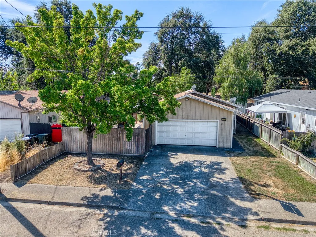 main property photo 58