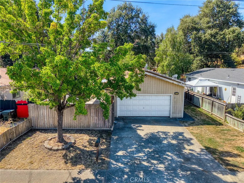 main property photo 60