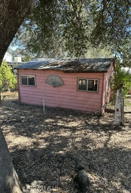 main property photo 31