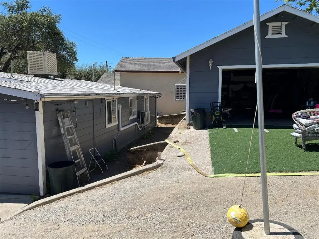 main property photo 47