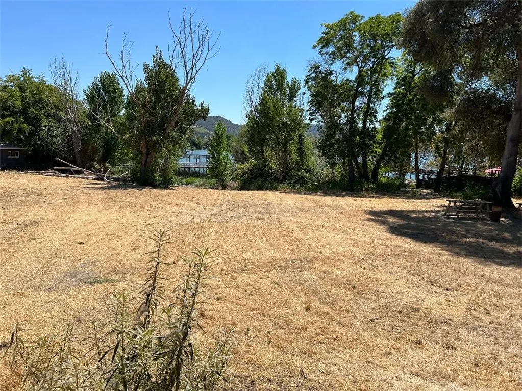 main property photo 65