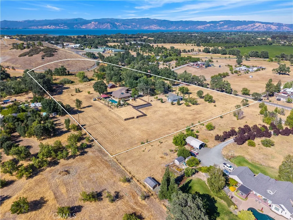 main property photo 21